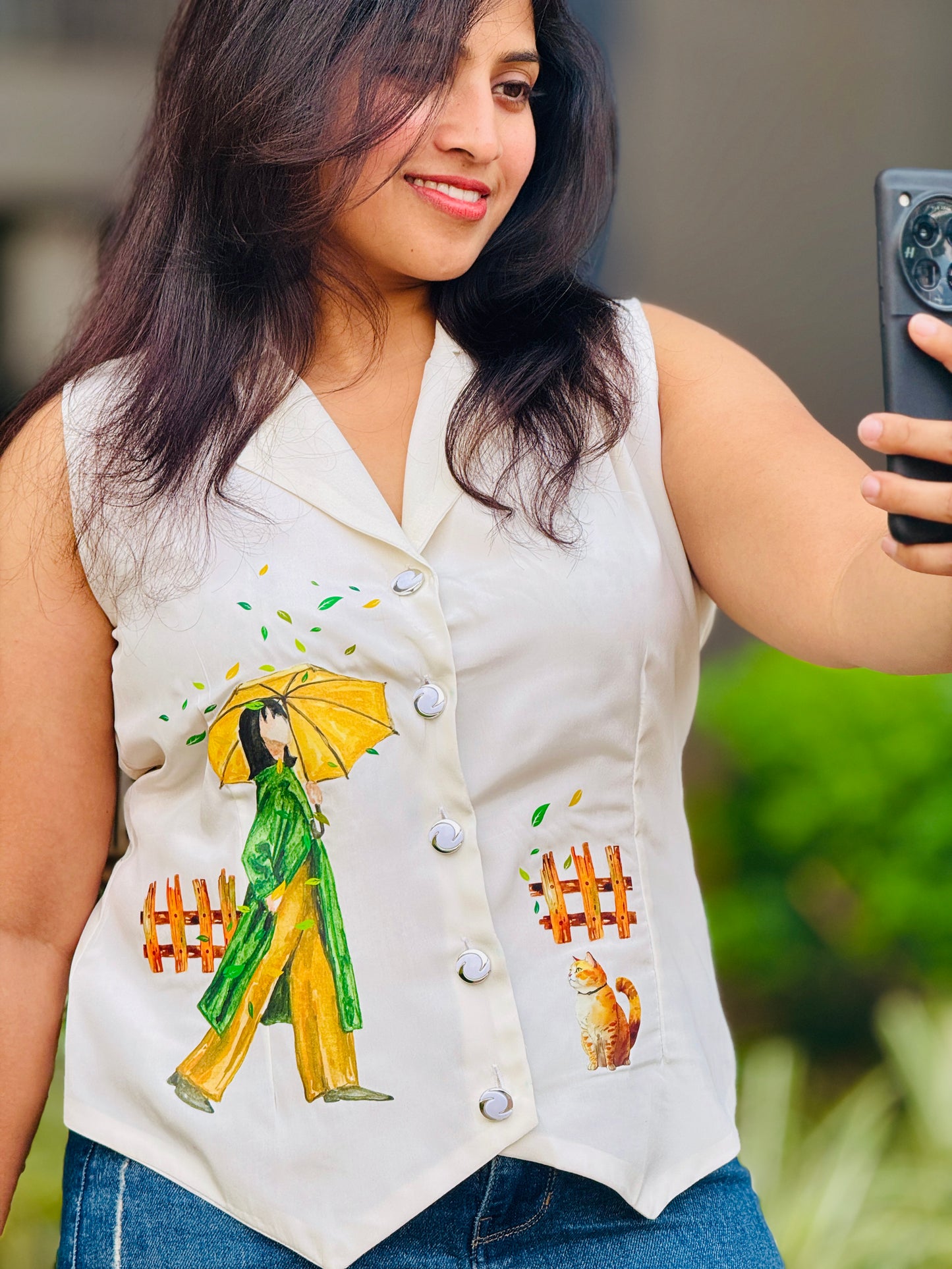 Women’s White Printed Designer Waistcoat – Premium French Crepe Vest