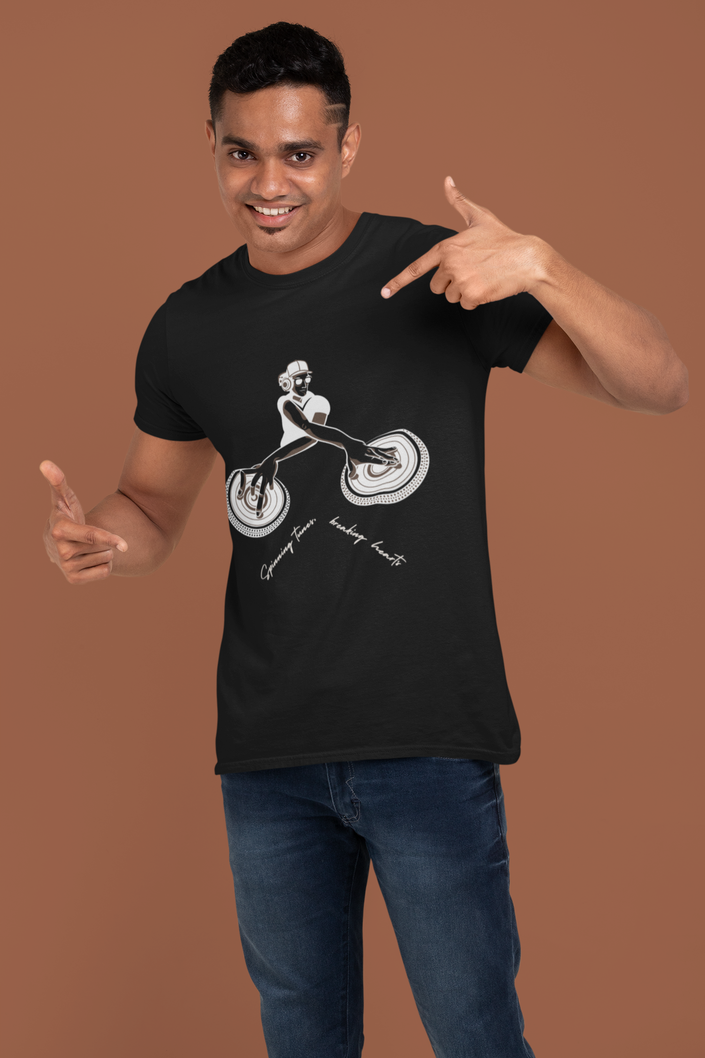 Spinning Tunes, Unisex Tee