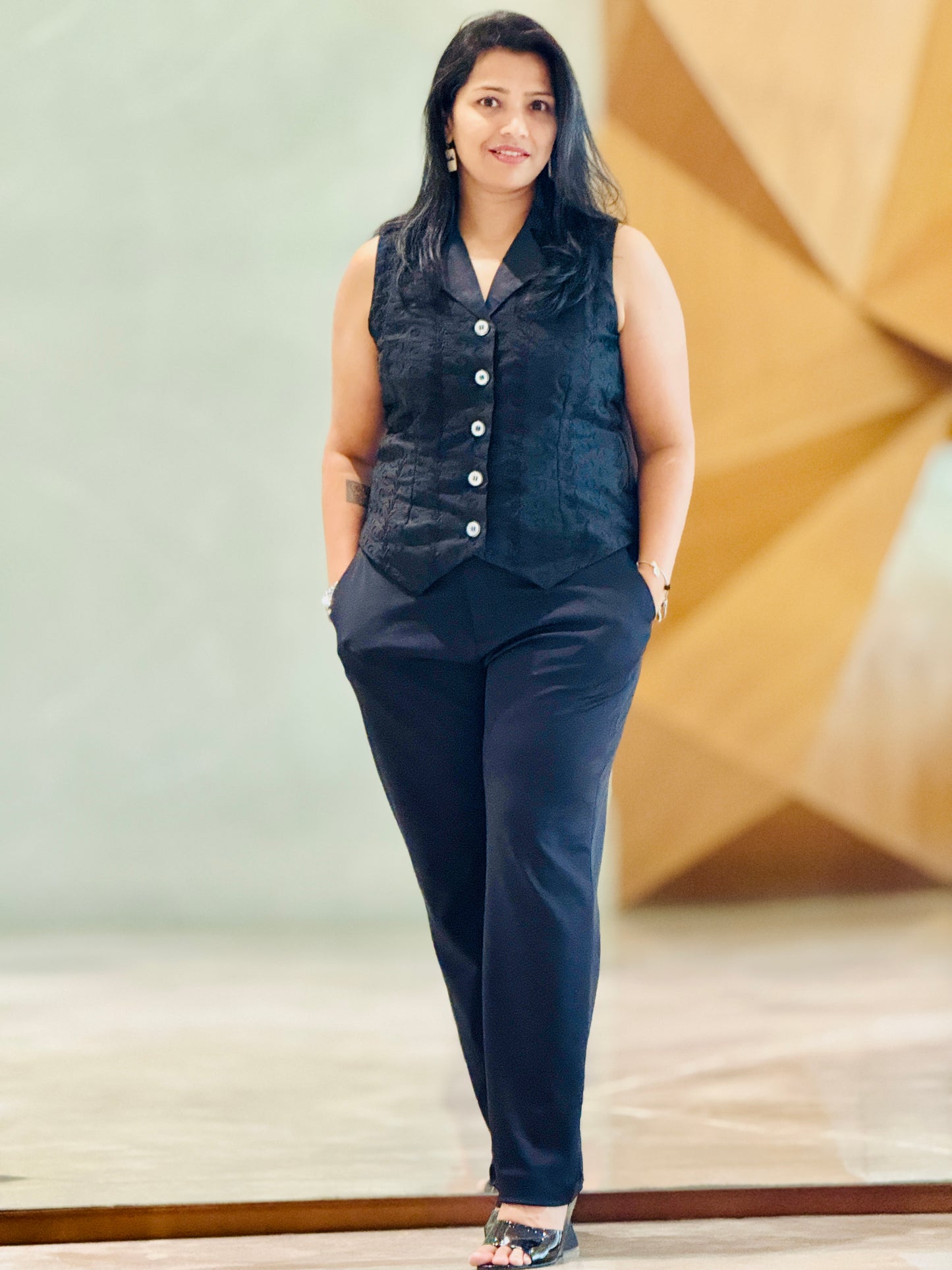 Women’s Black Waistcoat – Premium Chikankari Vest with Thread Work