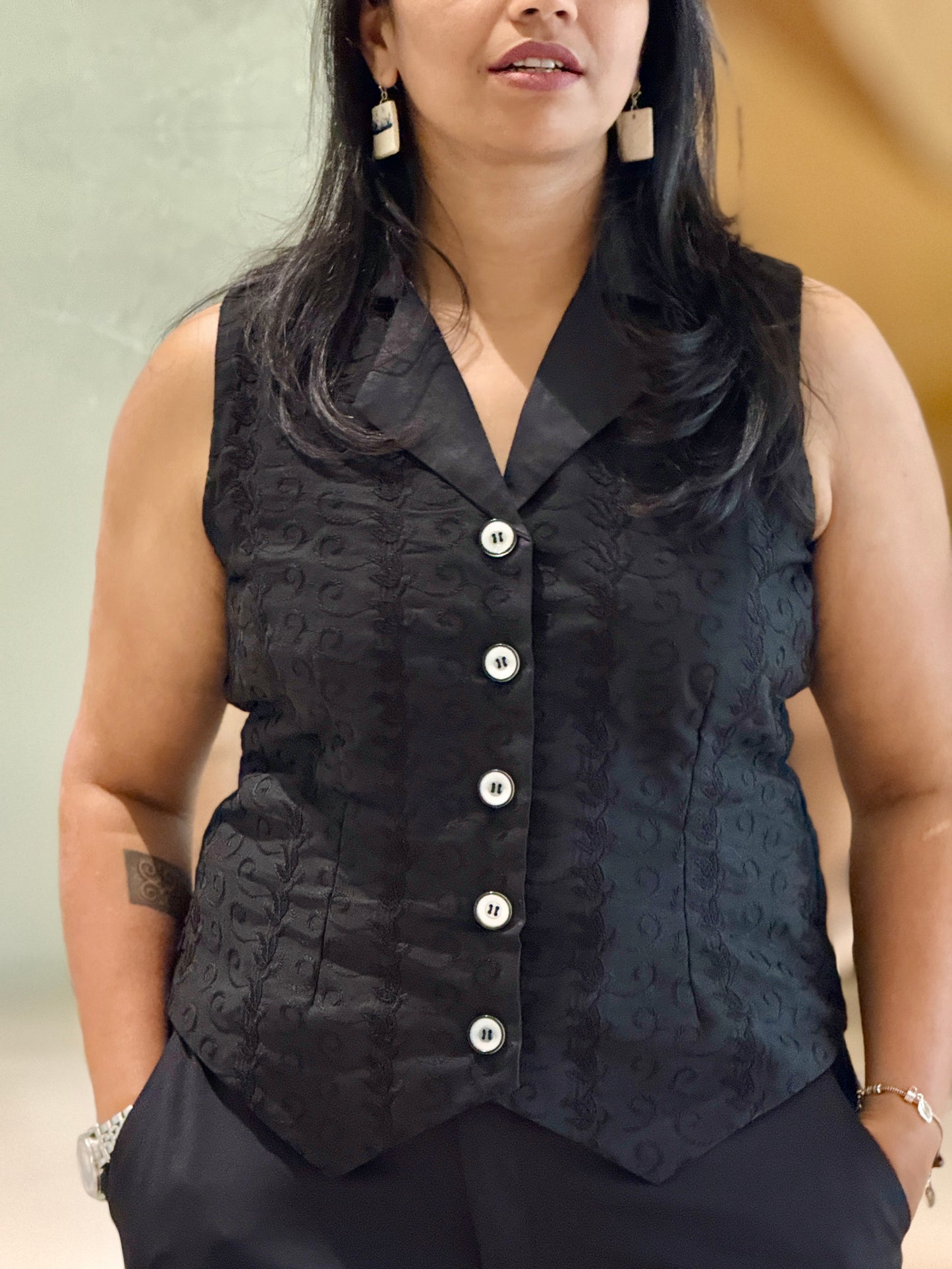 Women’s Black Waistcoat – Premium Chikankari Vest with Thread Work